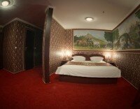 Готель "Україна"